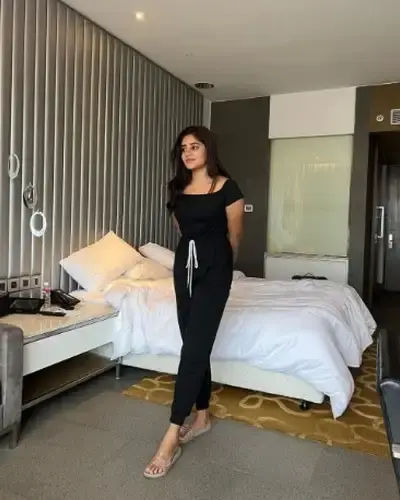 Call Girls Charminar Cash On Delivery
